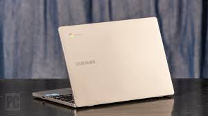 Samsung | Chromebook 4 | 32GB Storage | 4GB RAM | ‎1.10 GHz Intel Celeron | ‎Intel UHD Graphics 600 | 2027 Updateable | Playstore Supported | 11.6 Inch Display | Chromebook
